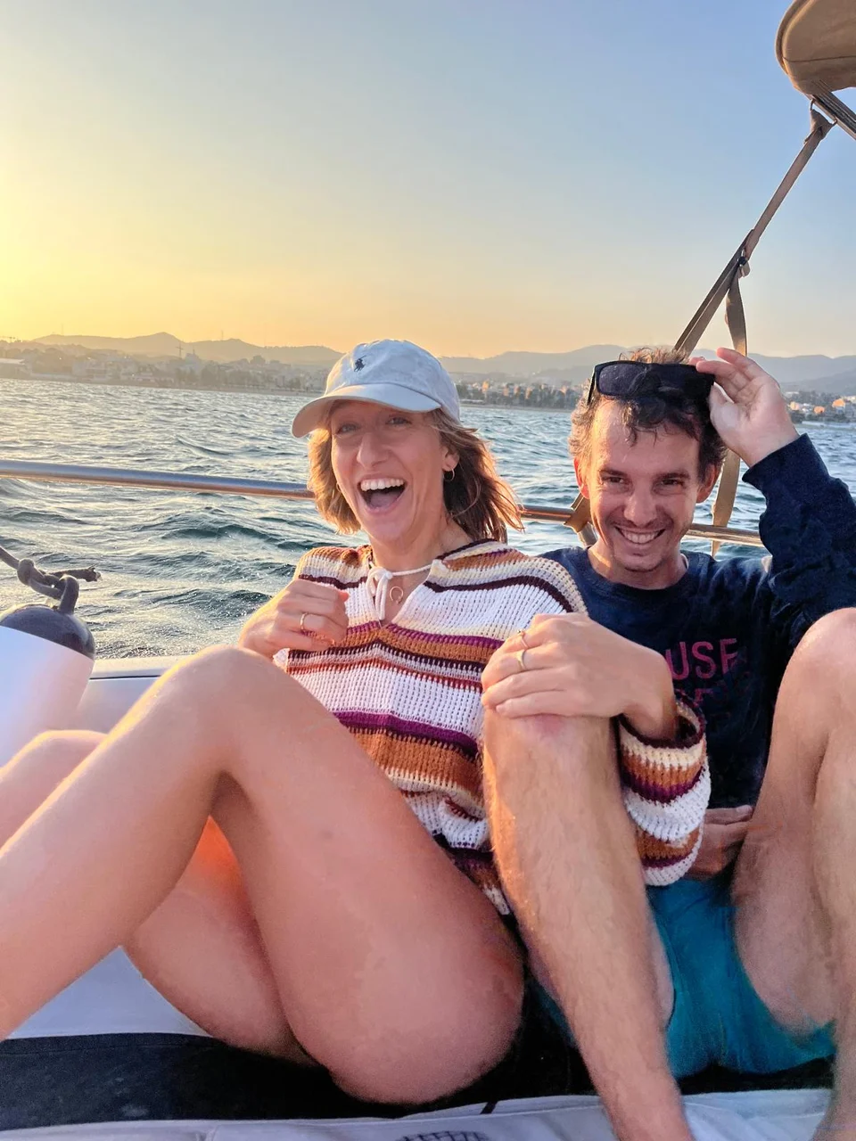 Elia y Alvaro navegando juntos